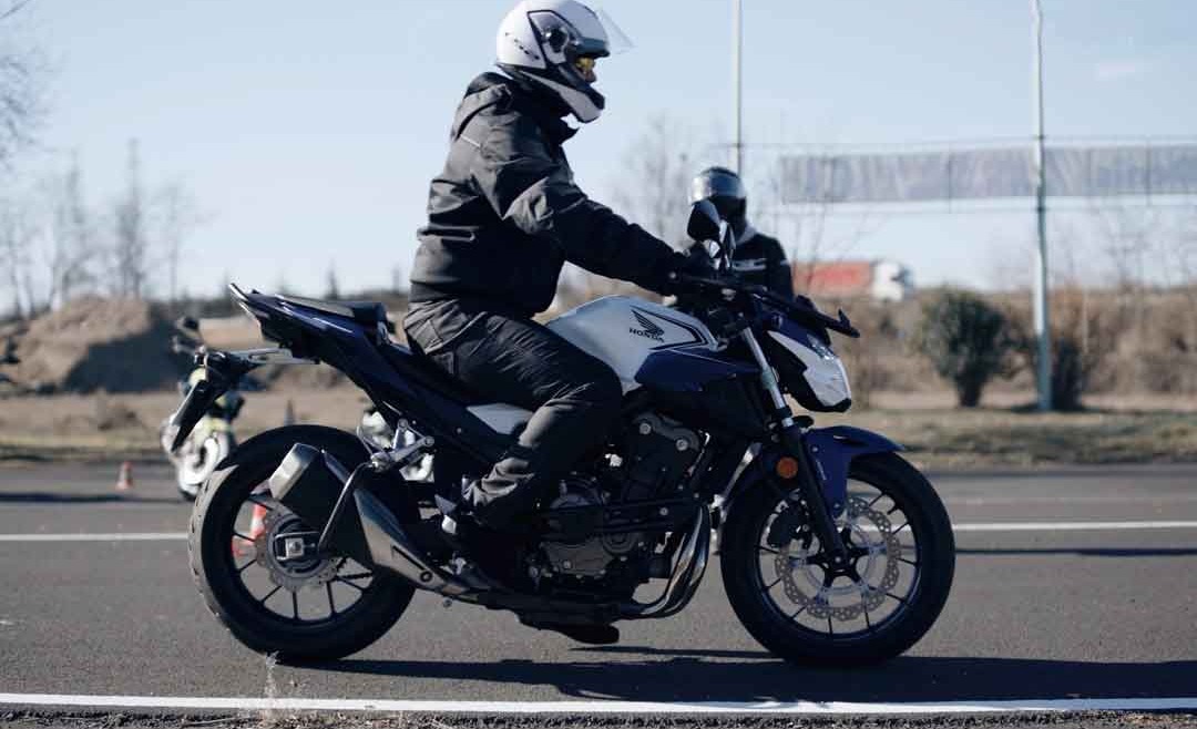 Quel frein utiliser à moto ou à scooter ?